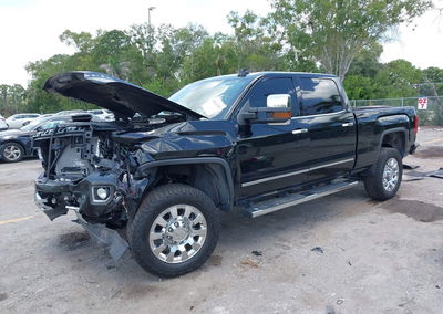 2019 Gmc Sierra 2500hd Denali, uszkodzenie: Przód, Iaai lot 45413352, zdjęcie 2 z 16