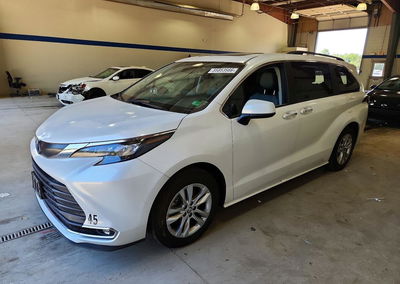 2024 Toyota Sienna Xle, daño Trasero, Copart lote 55853566