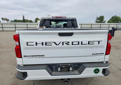2021 Chevrolet Silverado C1500 Custom, daño Trasero, Copart lote 55213796, foto 6 de 12