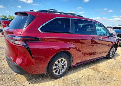 2023 Toyota Sienna Xle, Front End damage, Copart lot 54331996, photo 3 of 13