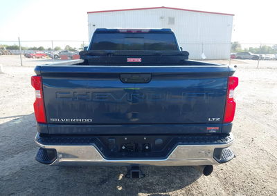 2020 Chevrolet Silverado 2500hd 4wd  Standard Bed Ltz, Theft damage, Iaai lot 44710349, photo 14 of 16