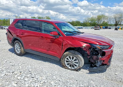2024 Toyota Grand Highlander Xle, uszkodzenie: Przód, Copart lot 53547236, zdjęcie 4 z 13