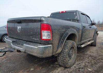 2020 Ram 2500 Tradesman  4x4 6'4 Box, daño Frontal, Iaai lote 44716053, foto 4 de 16