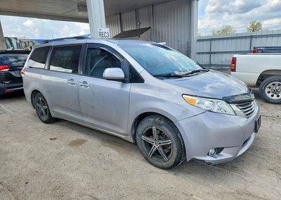 2012 Toyota All Models Sienna, Water/Flood damage, Copart lot 49379256, photo 4 of 13