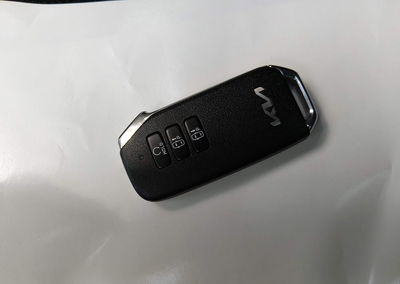 2024 Kia Sportage Hybrid Sx-prestige, Left Front damage, Iaai lot 44634041, photo 11 of 17