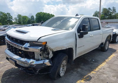 2021 Chevrolet Silverado 2500hd 4wd  Standard Bed Lt, uszkodzenie: Lewy przód, Iaai lot 45171640, zdjęcie 2 z 16