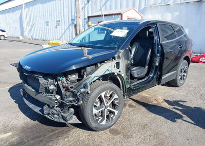 2024 Kia Sportage Ex, Left Side damage, Iaai lot 45170871, photo 2 of 20