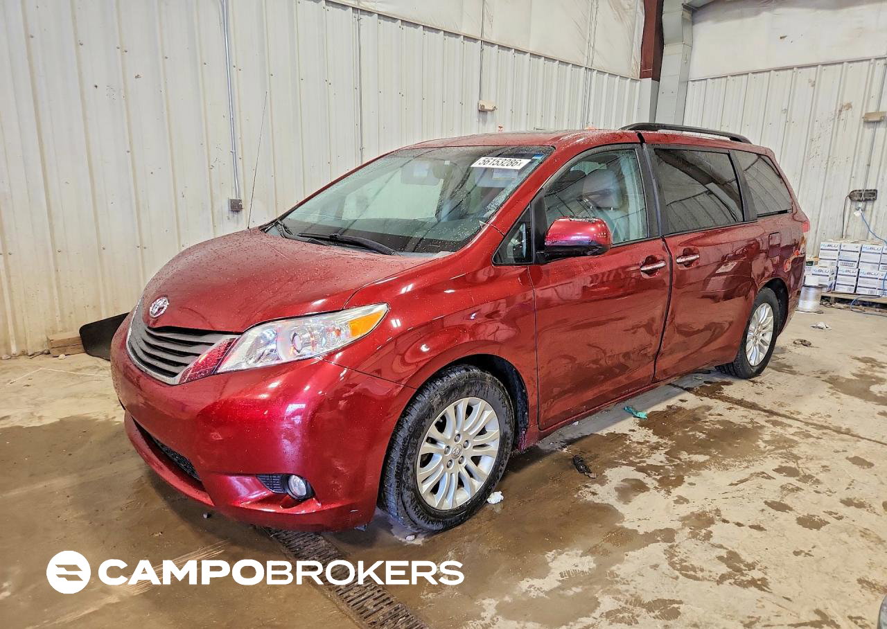 2014 Toyota Sienna, daño Lateral, Copart lote 56153286