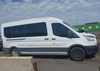 2019 Ford Transit-350 Xlt, daño Trasero, Iaai lote 44718437, foto 13 de 17