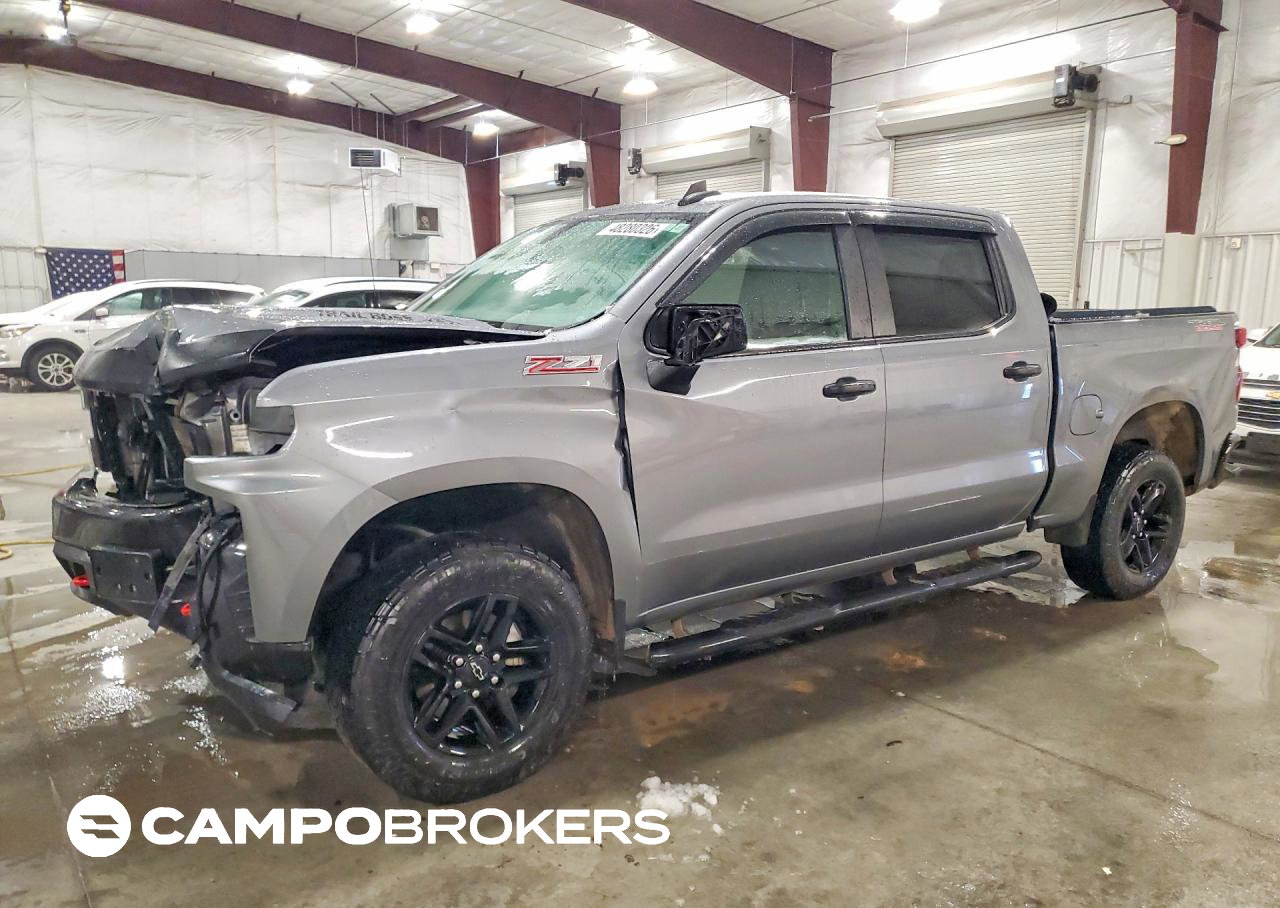 2021 Chevrolet Silverado K1500 Trail Boss Custom, daño Frontal, Copart lote 48280326