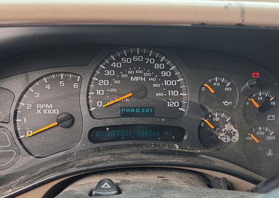 2003 Chevrolet All Models Silverado, daño Frontal, Copart lote 52695106, foto 9 de 14