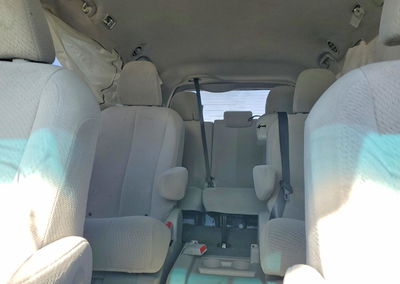 2012 Toyota All Models Sienna, uszkodzenie: Przód, Copart lot 54724836, zdjęcie 10 z 14