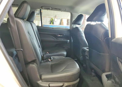 2024 Toyota Grand Highlander Hybrid Limited, Vandalism damage, Copart lot 49844996, photo 11 of 14