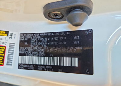 2024 Toyota Sienna Xle, uszkodzenie: Tył, Copart lot 55853566, zdjęcie 13 z 13