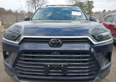 2025 Toyota Grand Highlander Platinum, пошкодження: Задня частина, Iaai лот 44860856, фото 13 з 20