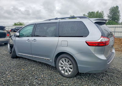 2015 Toyota All Models Sienna, Front End damage, Copart lot 54727626, photo 2 of 13