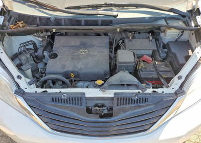 2012 Toyota Sienna Le, daño Trasero, Copart lote 54623926, foto 12 de 14