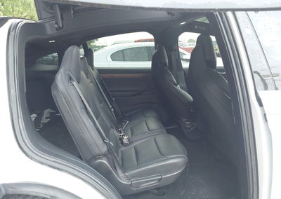 2019 Tesla Model X 100d/75d/long Range/standard Range, daño Frontal, Iaai lote 44985658, foto 8 de 21