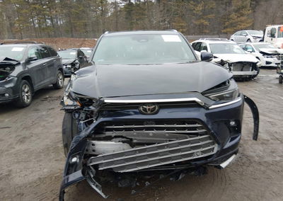 2025 Toyota Grand Highlander Hybrid Platinum Max, Front End damage, Iaai lot 44418947, photo 12 of 17