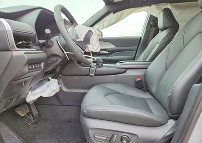 2026 Toyota Grand Highlander Hybrid Nightshade, uszkodzenie: Przód, Copart lot 52048686, zdjęcie 7 z 15