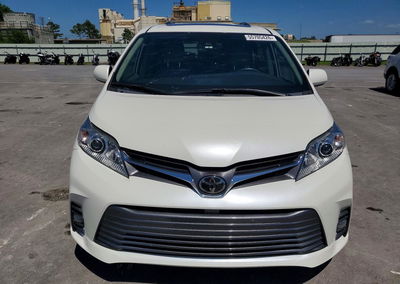 2020 Toyota Sienna Xle Premium 8-passenger, Hail damage, Copart lot 55705426, photo 5 of 13