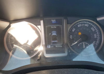 2021 Toyota Tacoma Sr5, daño Frontal, Copart lote 52875326, foto 9 de 13