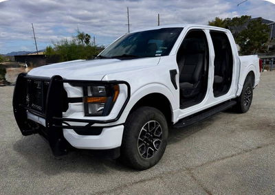 2023 Ford F150 Supercrew, Side damage, Copart lot 57979076, photo 2 of 10