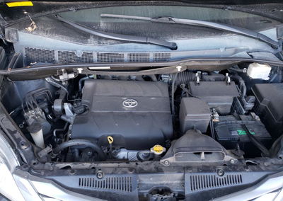 2014 Toyota All Models Sienna, Rear End damage, Copart lot 59478483, photo 7 of 10