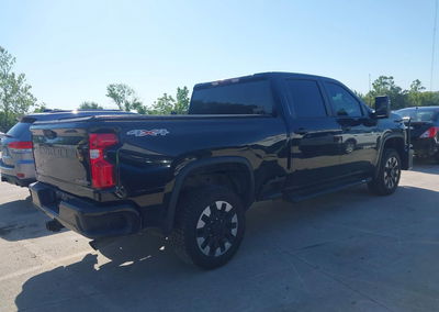 2020 Chevrolet Silverado 2500hd 4wd  Standard Bed Custom, daño Lateral izquierdo, Iaai lote 45055604, foto 4 de 17