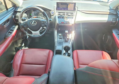 2020 Lexus Nx 300h, daño Frontal, Copart lote 57385506, foto 8 de 15