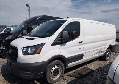 2024 Ford Transit-250, Left Side damage, Iaai lot 44688100, photo 6 of 16