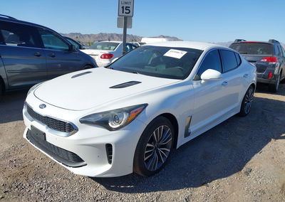 2019 Kia Stinger, daño Normal Wear & Tear, Iaai lote 45204676, foto 2 de 16