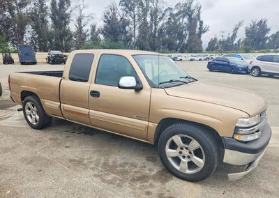 2001 Chevrolet Silverado C1500, daño Lateral, Copart lote 53657766, foto 4 de 12