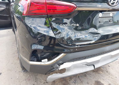 2019 Hyundai Santa Fe Limited, Left Rear damage, Iaai lot 45352955, photo 6 of 16
