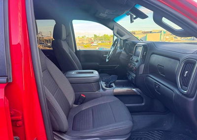 2021 Chevrolet Silverado K1500 Lt Trail Boss, uszkodzenie: Drobne wgniecenia/zarysowania, Copart lot 57273946, zdjęcie 5 z 10