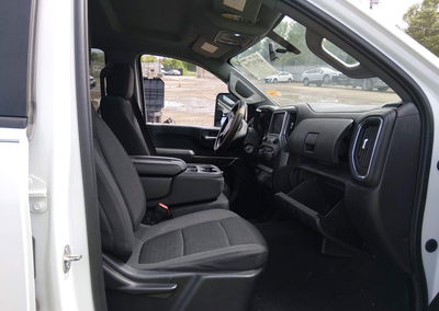 2021 Chevrolet Silverado 2500hd 4wd  Standard Bed Lt, Left Front damage, Iaai lot 45191795, photo 5 of 17