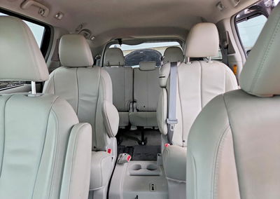 2014 Toyota Sienna Xle 8-passenger, Front End damage, Copart lot 55548636, photo 10 of 14