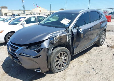 2016 Lexus Nx 200t, пошкодження: Лівий бік, Iaai лот 45211595, фото 2 з 16