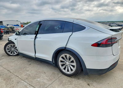 2020 Tesla Model X, пошкодження: Передня частина, Copart лот 47251826, фото 2 з 15