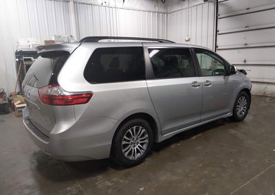 2020 Toyota Sienna Xle, пошкодження: Передня частина, Iaai лот 44860444, фото 4 з 18
