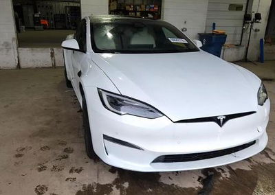 2021 Tesla Model S, daño Bajos, Copart lote 56642116, foto 13 de 14