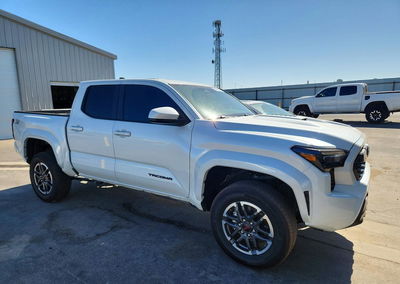 2025 Toyota Tacoma Trd Sport, daño Trasero, Copart lote 55451096, foto 4 de 12