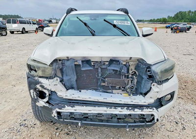2020 Toyota Tacoma Sr5 V6, uszkodzenie: Przód, Copart lot 52400016, zdjęcie 5 z 15