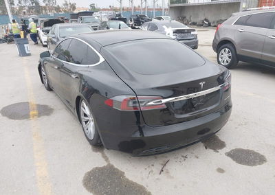2020 Tesla Model S Long Range Dual Motor All-wheel Drive/long Range Plus Dual Motor All-wheel Drive, daño Frontal derecho,