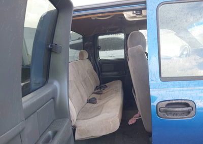 2004 Gmc Sierra 1500 Sle, Front End damage, Iaai lot 45350206, photo 8 of 11
