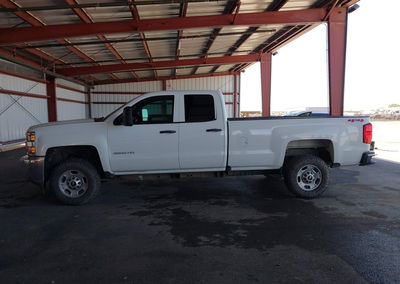 2019 Chevrolet Silverado 2500hd Wt, daño Normal Wear & Tear, Iaai lote 45122055, foto 14 de 16