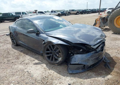 2022 Tesla Model S Dual Motor All-wheel Drive, uszkodzenie: Przód, Iaai lot 44850932