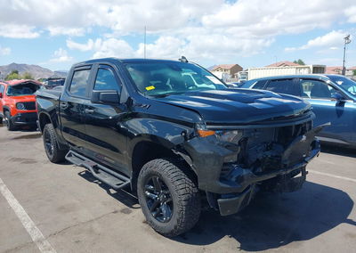 2025 Chevrolet Silverado 1500 4wd  Short Bed Custom Trail Boss, uszkodzenie: Przód, Iaai lot 45043520