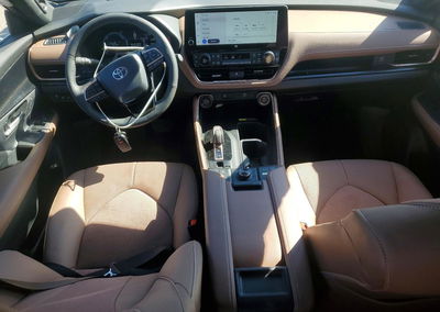 2026 Toyota Grand Highlander Hybrid Max Platinum, daño Frontal, Copart lote 55633786, foto 8 de 13
