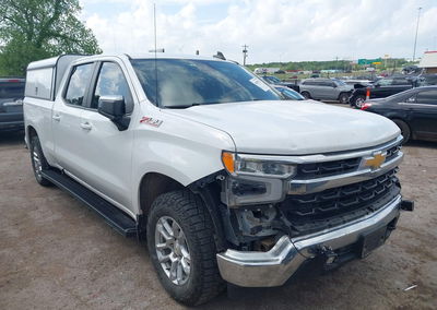 2023 Chevrolet Silverado 1500 4wd  Standard Bed Lt, Front End damage, Iaai lot 44859393